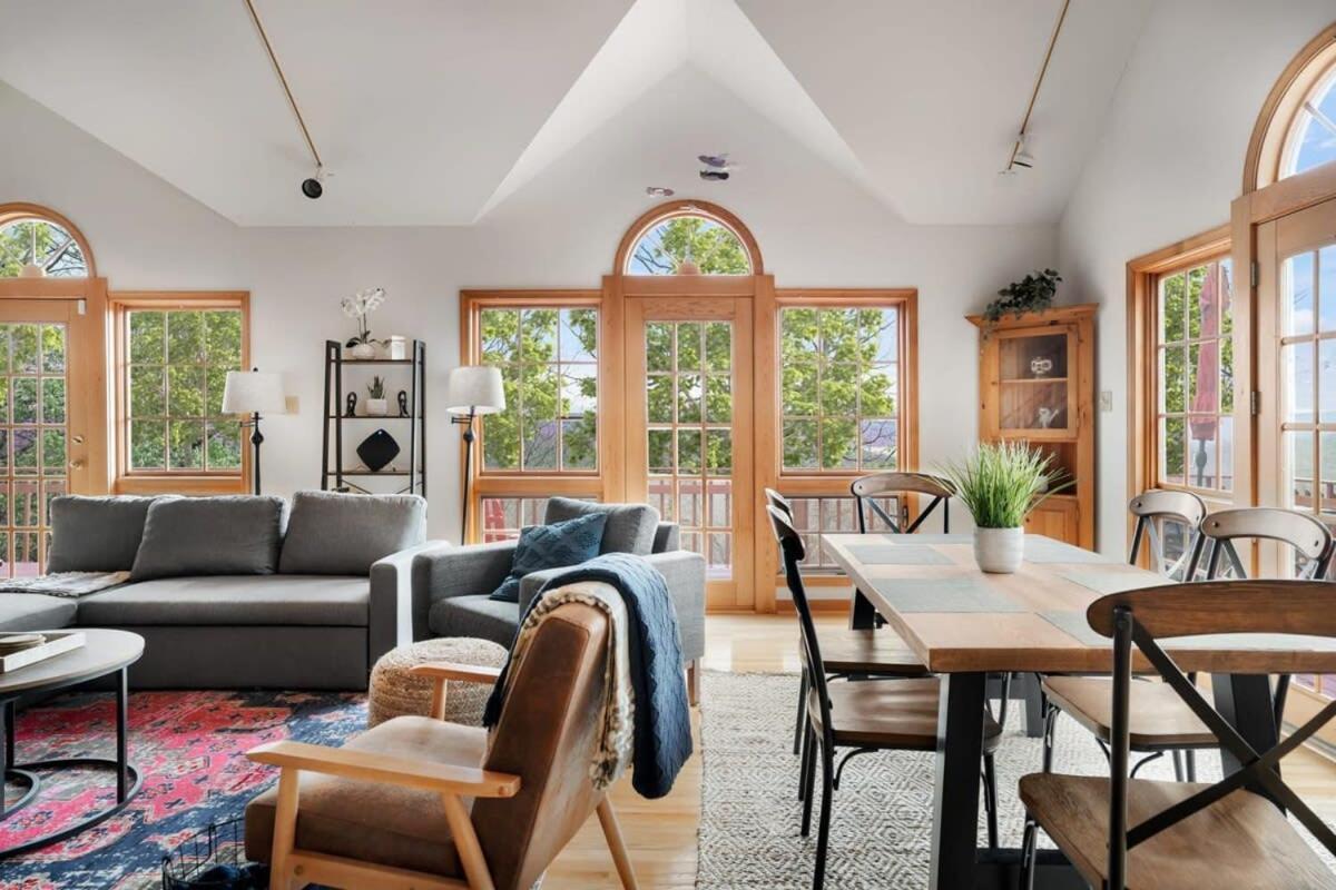 Modern Retreat W Hot Tub, Deck & Resort Amenities Berkeley Springs Exterior foto